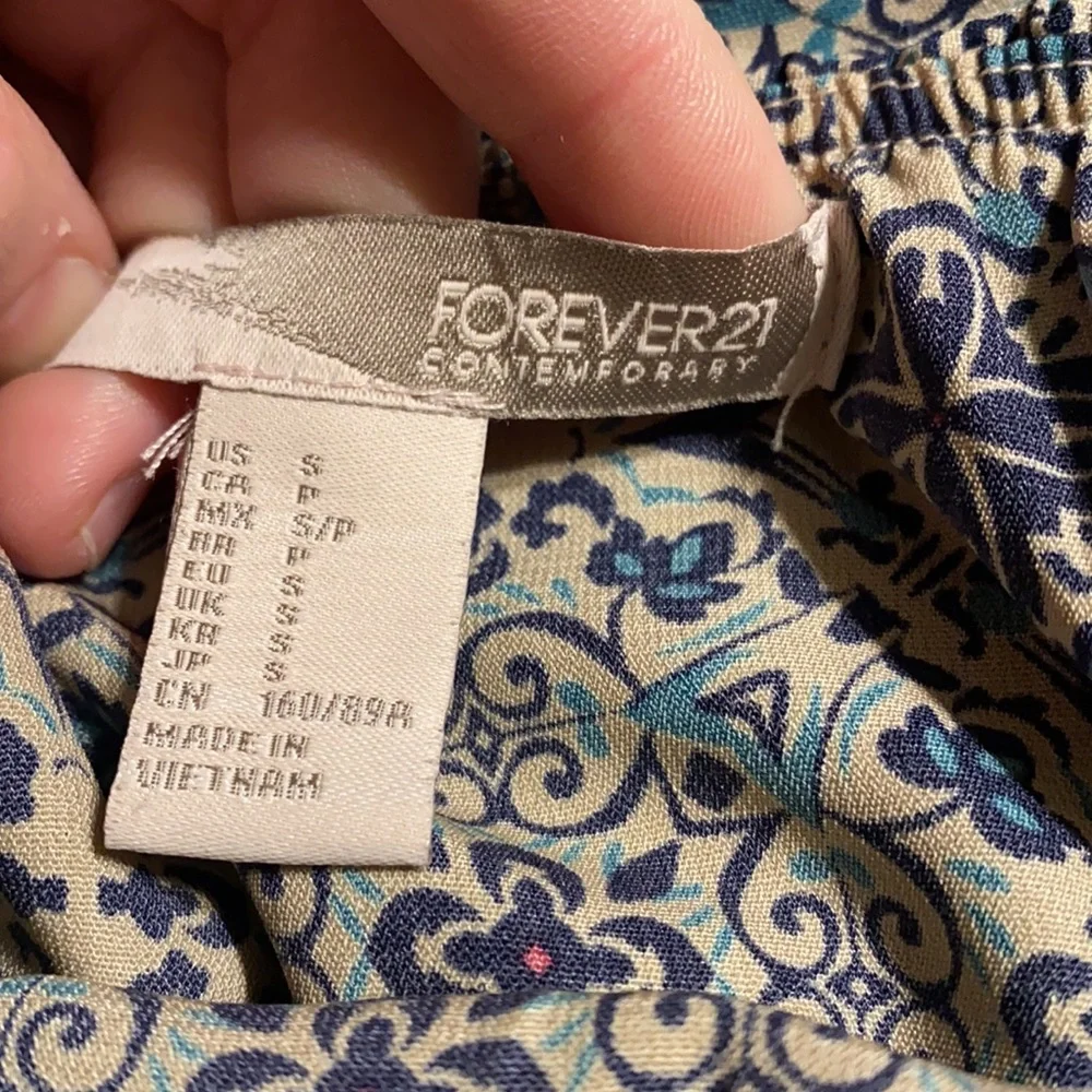 SOLD!! Forever 21 Maxi Dress - Picture 8 of 8